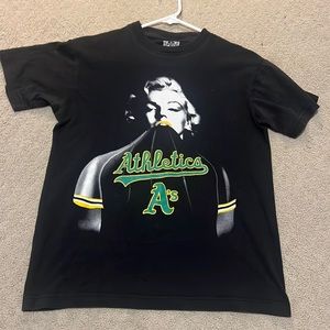 Vintage tee